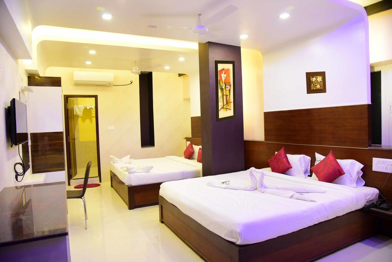 Hotel Sumith Palace Pondicherry Exterior photo