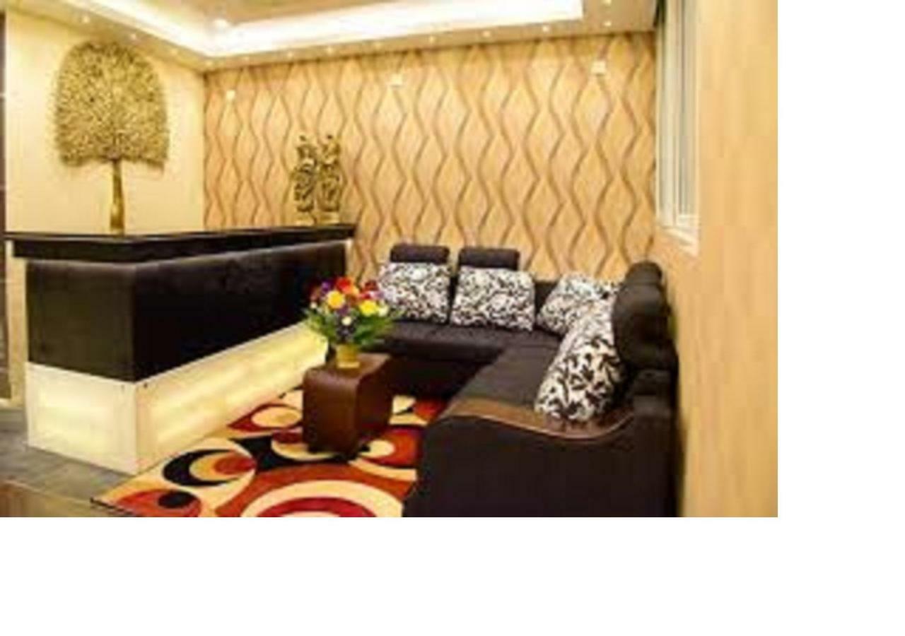 Hotel Sumith Palace Pondicherry Exterior photo